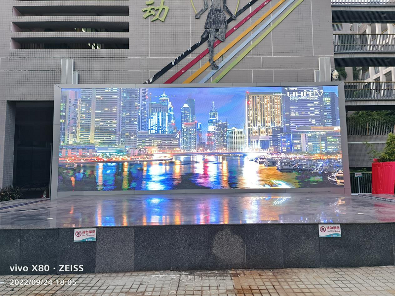 LED顯示屏COB和SMD封裝有什么區(qū)別？